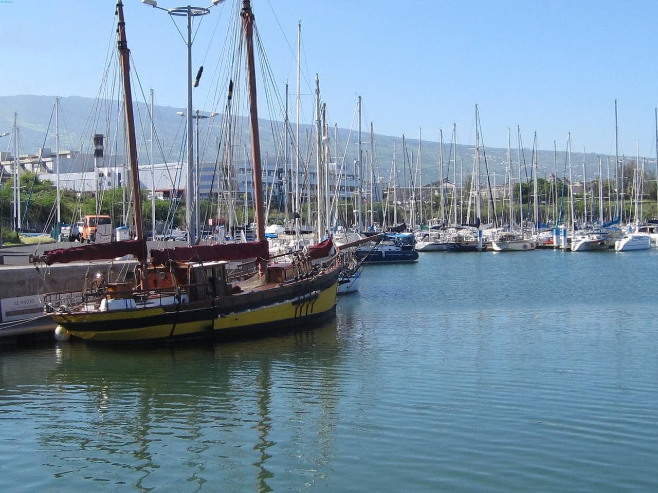 Le port de plaisance de la Pointe des Galets (Le Port)