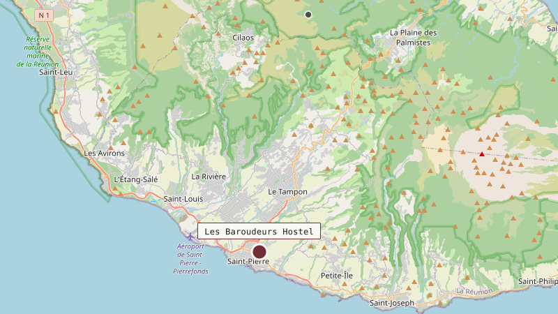 Carte situant Les Baroudeurs Hostel